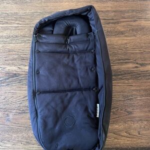 NWOT never used Bugaboo Bee Cocoon